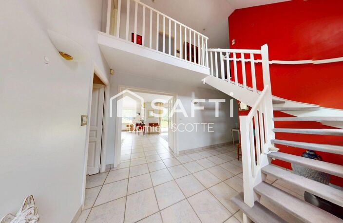 Maison individuelle de 205 m², double garage, 4 chambres — photo 3