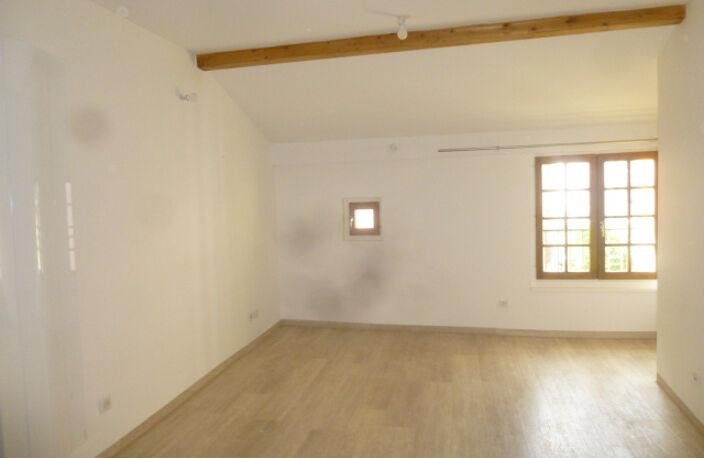 Appartement T2 34m2 proche Place Cadelade — photo 2