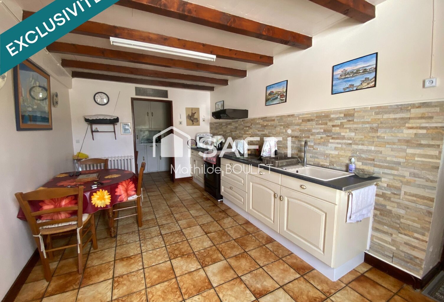 Maison de campagne avec 3 chambres, cour, garage — photo 1
