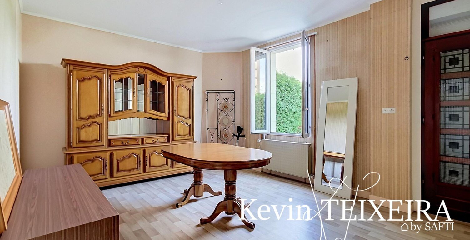 Belle maison avec 4 chambres avec jardin — photo 1