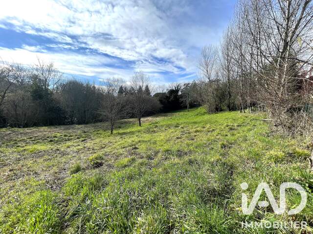 Vente Terrain à bâtir 3 000 m&sup2; — photo du bien