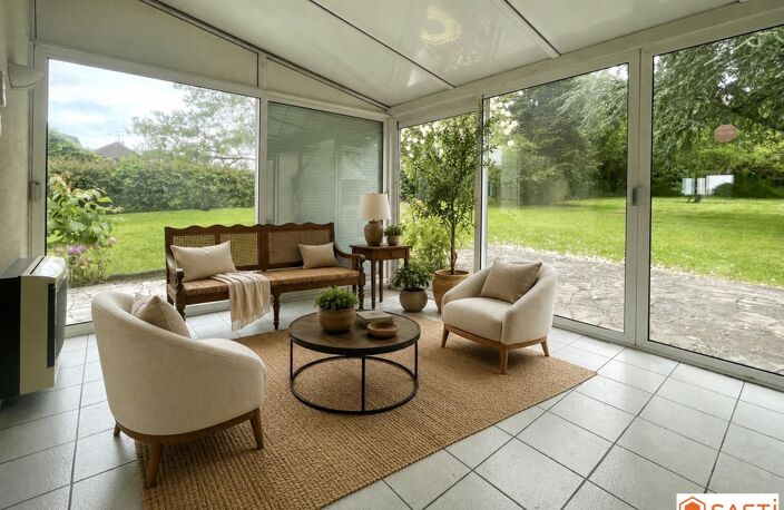 Presbytère : Un bien rare au charme intemporel — photo 2