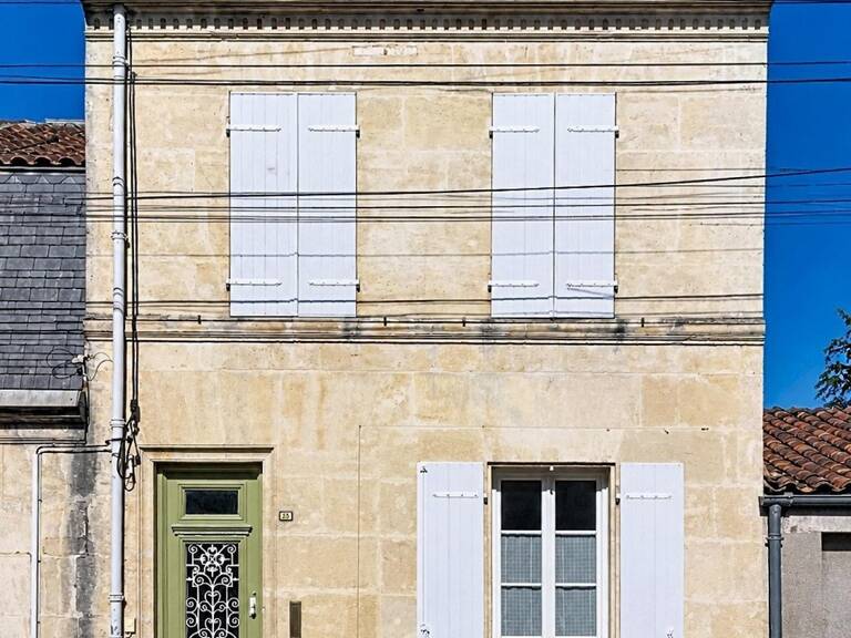 MAISON DE VILLE A COGNAC A PROXIMITE DU JARDIN PUBLIC — photo 1