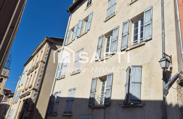 Investisseurs, découvrez un immeuble de 10 appartements offrant un fort potentiel de rentabilité au cœur de Digne-les-Bains. — photo 2