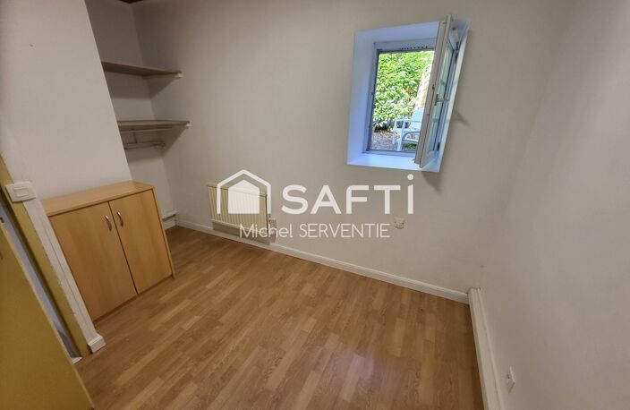 APPARTEMENT AVEC JARDINET — photo 4