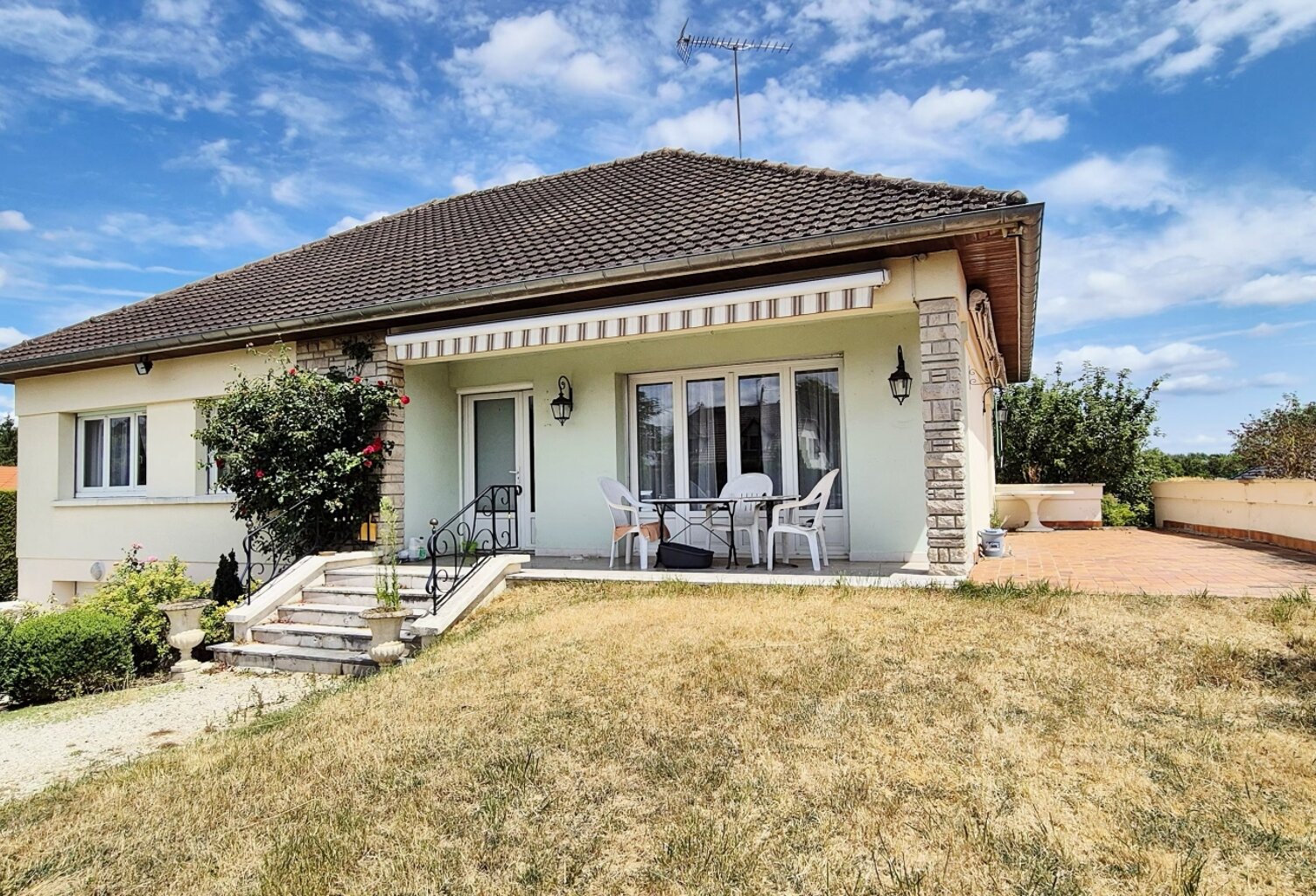 Vente Maison/villa 5 pièces — photo 1