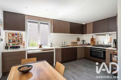Maison 7 pièces 420000 €