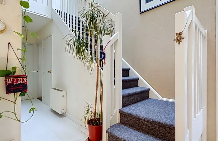 Vente Maison/villa 8 pièces — photo 3