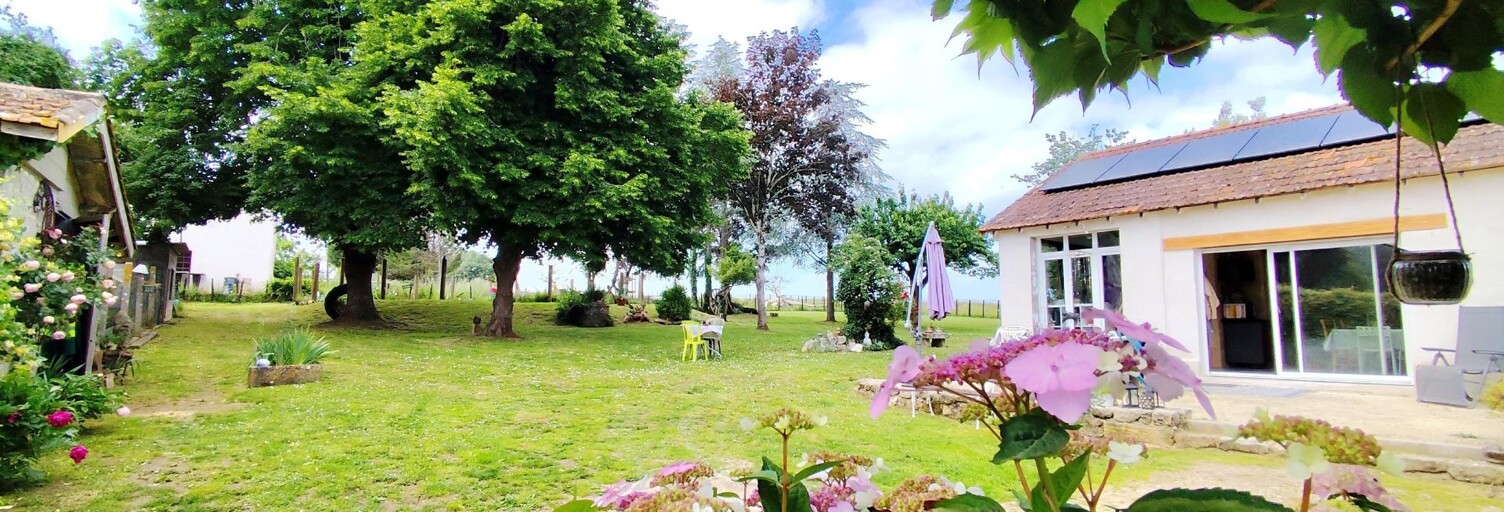 Maison 12 Pièces 245 m² à vendre à Bussac-sur-Charente (17100)