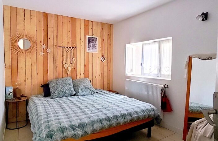 Maison de 240 m² + maison de 55 m² + dépendances — photo 5