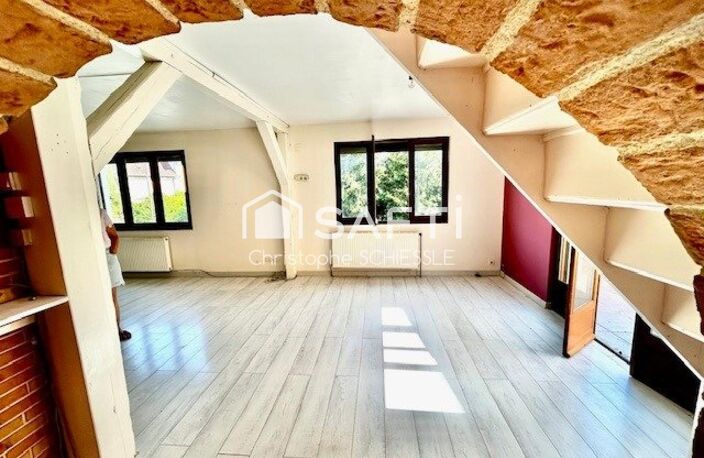 Appartement duplex T5 de 105 M2 avec terrasse , garage ,cave , buanderie — photo 3