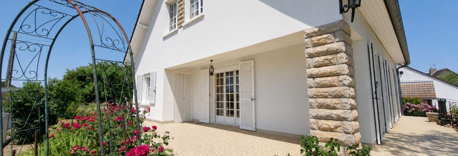 Maison 8 Pièces 145 m² à vendre à Saint-Père-sur-Loire (45600)