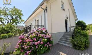 Maison 8 Pièces 145 m² à vendre à Saint-Père-sur-Loire (45600)
