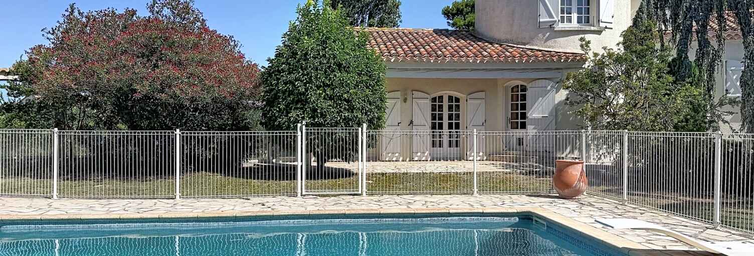 Maison 10 Pièces 255 m² à vendre à Névian (11200)