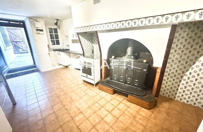 Maison de village avec grange et terrain de loisirs non attenant à Brugairolles 11300 — photo 5