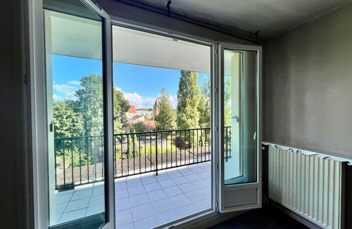 Appartement F4 de 68 m² proche centre ville et gare — photo 2