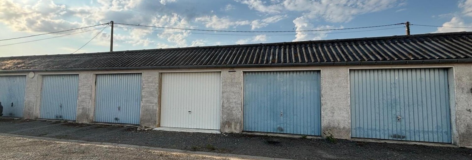 Garage   m² à vendre à Thury-Harcourt-le-Hom (14220)