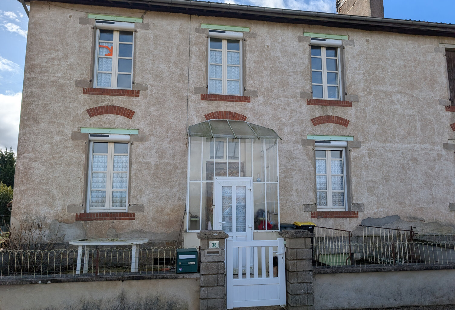 Maison ouvrière de caractère avec garage et jardin privatif — photo 1