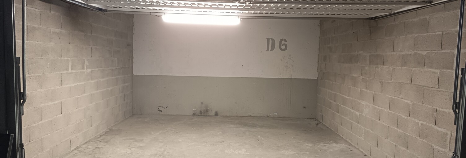 Garage  22 m² à vendre à Montreuil (93100)