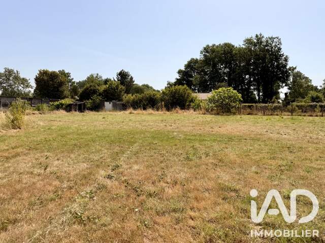 Vente Terrain à bâtir 700 m&sup2; — photo du bien