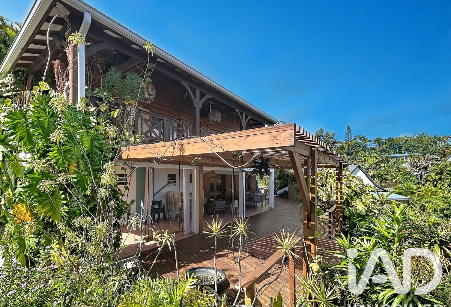 Vente Maison/villa 8 pièces — photo 1