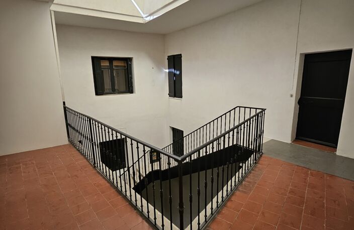 Vente Immeuble 600 m&sup2; — photo 3
