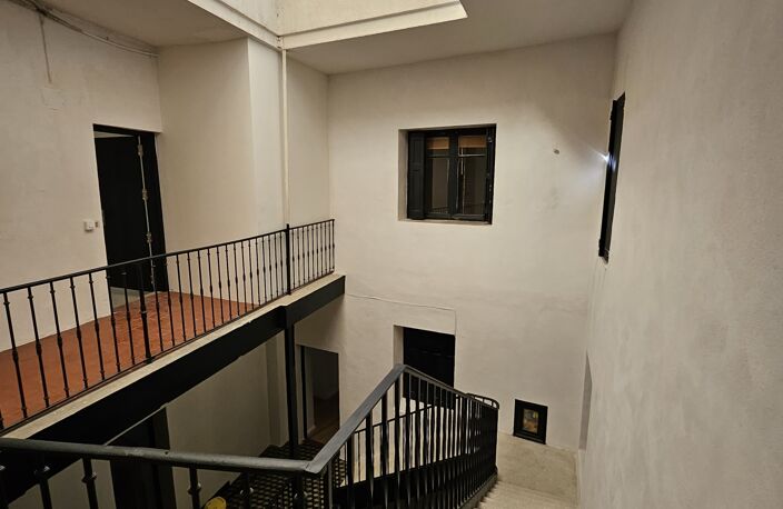 Vente Immeuble 600 m&sup2; — photo 4