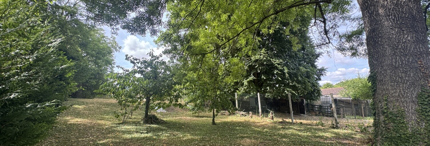 Terrain  700 m² à vendre à Villeneuve-la-Guyard (89340)