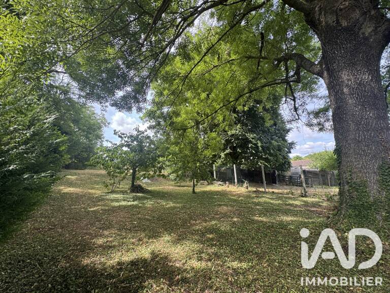 Vente Terrain à bâtir 700 m&sup2; — photo 1