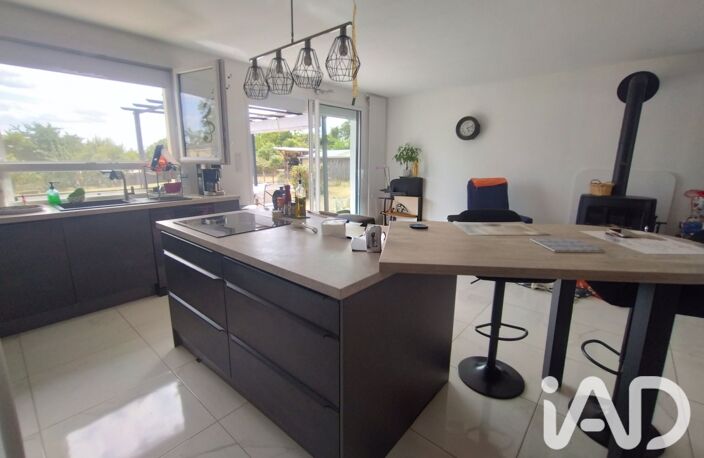 Vente Maison/villa 4 pièces — photo 3