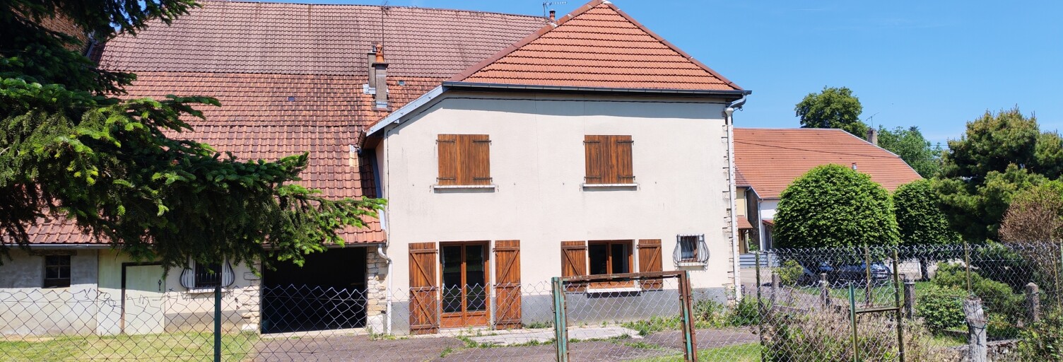 Maison 9 Pièces 200 m² à vendre à Gondenans-Montby (25340)