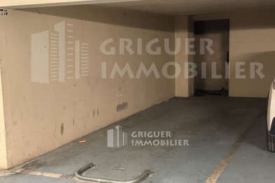 Garage  200 €