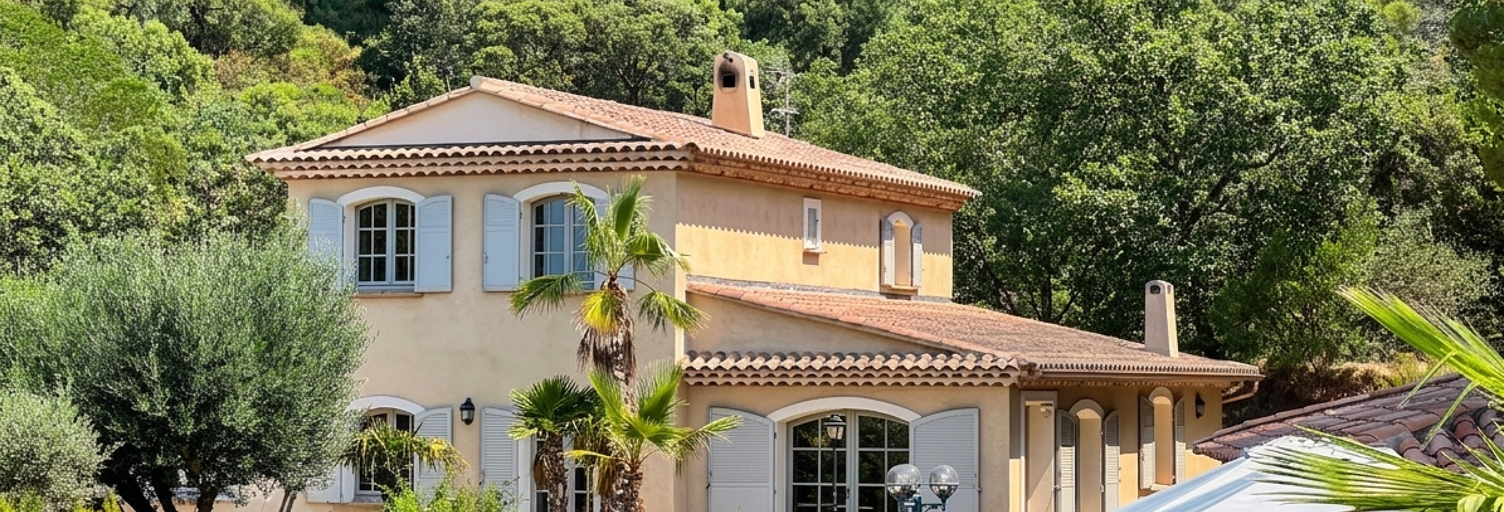 Maison 5 Pièces 180 m² à vendre à Hyères (83400)