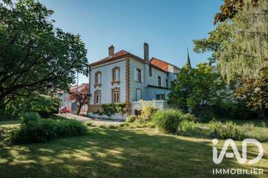 Maison 10 pièces 389000 €
