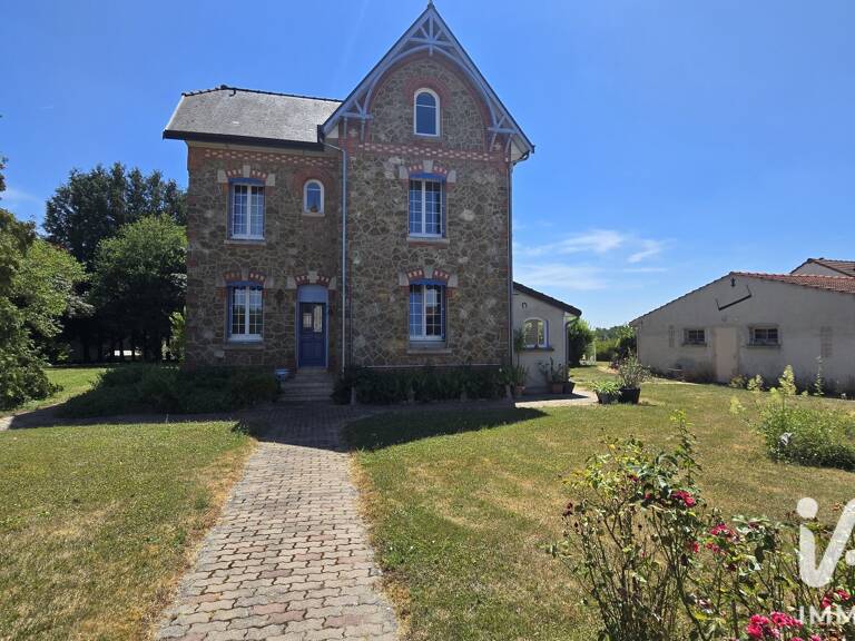 Vente Demeure 5 pièces — photo 1