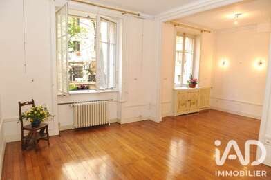 Appartement 3 pièces 1390 €