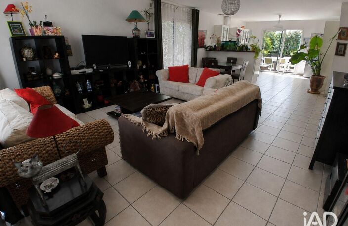 Vente Maison/villa 4 pièces — photo 3