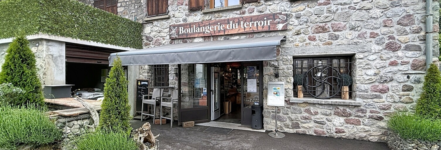 Commerce  90 m² à vendre à Valdeblore (06420)