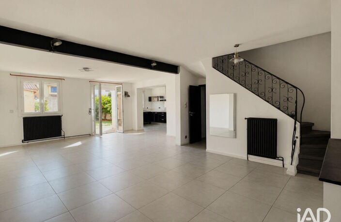 Vente Maison/villa 6 pièces — photo 2
