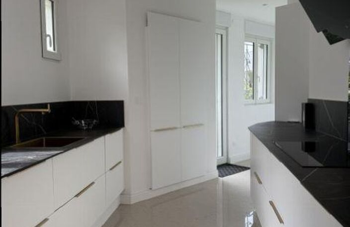 Vente Maison/villa 4 pièces — photo 2