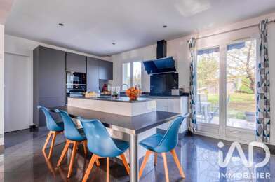 Maison 6 pièces 385000 €
