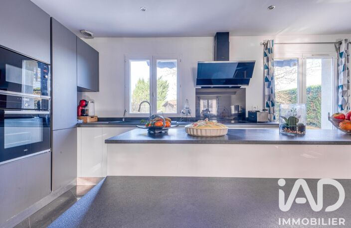 Vente Maison/villa 6 pièces — photo 2