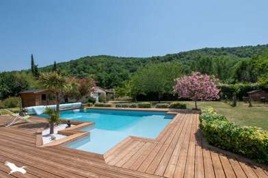 Maison 6 pièces 431730 €