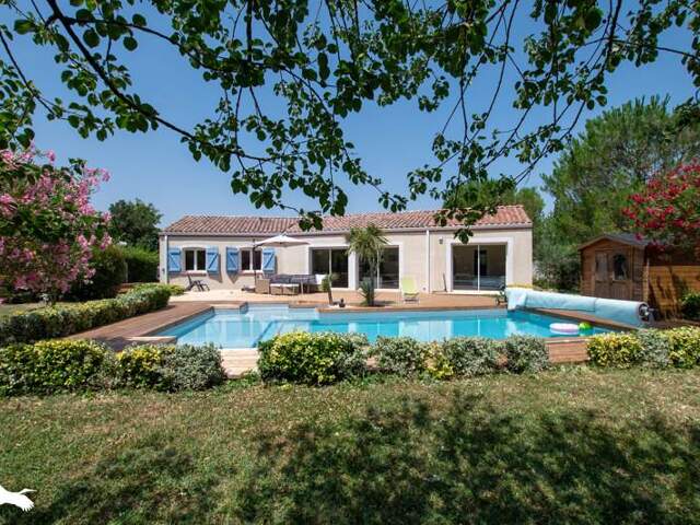 Villa de 6 pièces principales — photo du bien