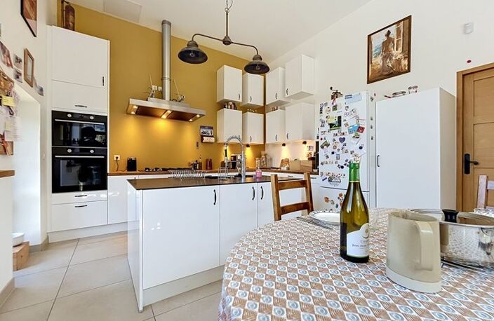 Maison en pierre de 5 pièces principales — photo 3