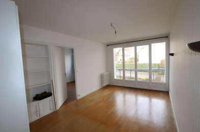 Appartement 3 pièces 570 €