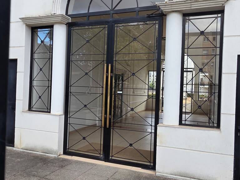 Vente Studio 1 pièce — photo 1
