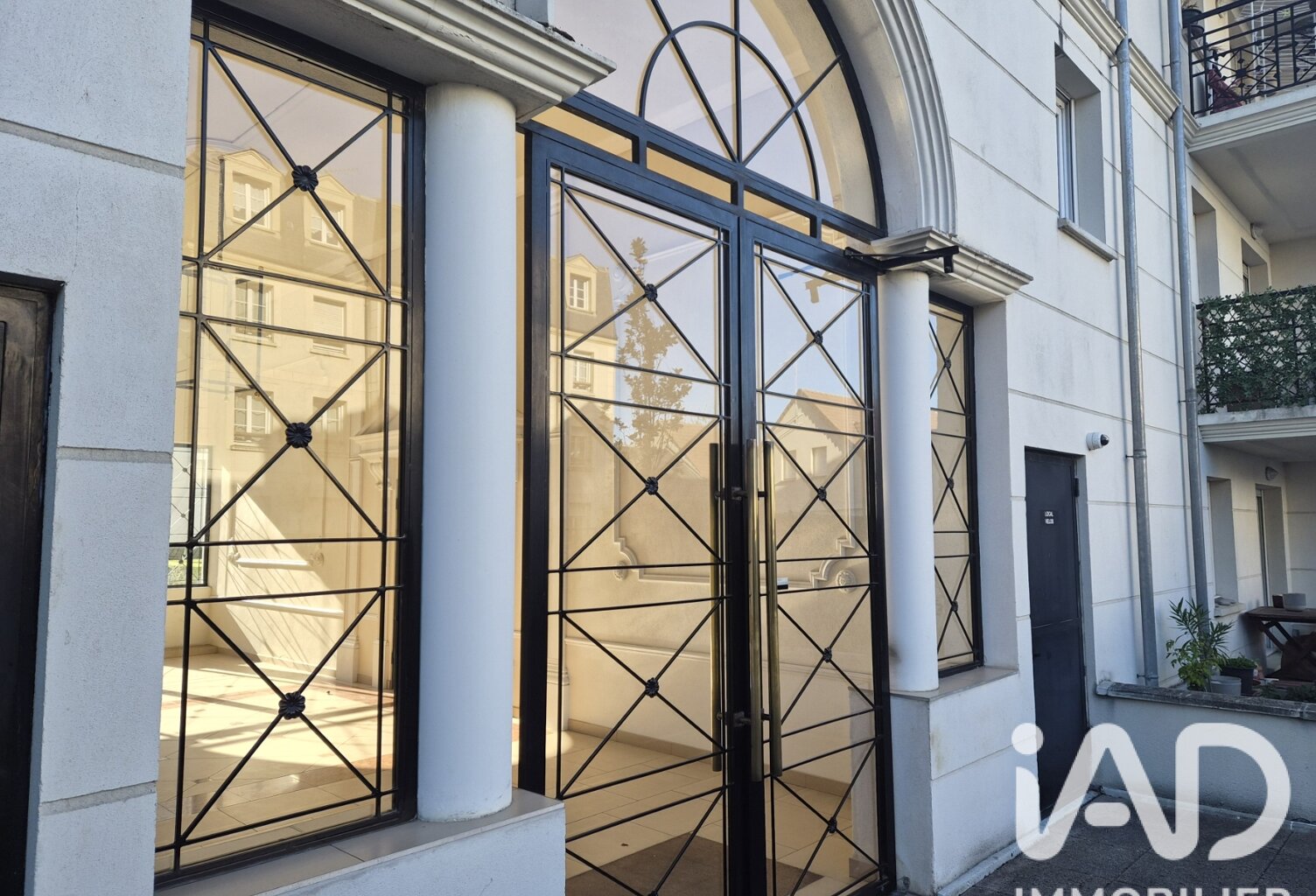 Vente Studio 1 pièce — photo 1