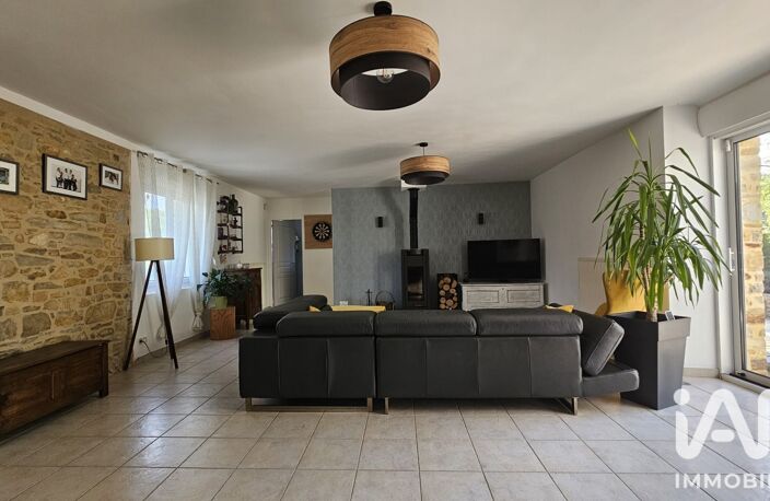 Vente Maison/villa 8 pièces — photo 3