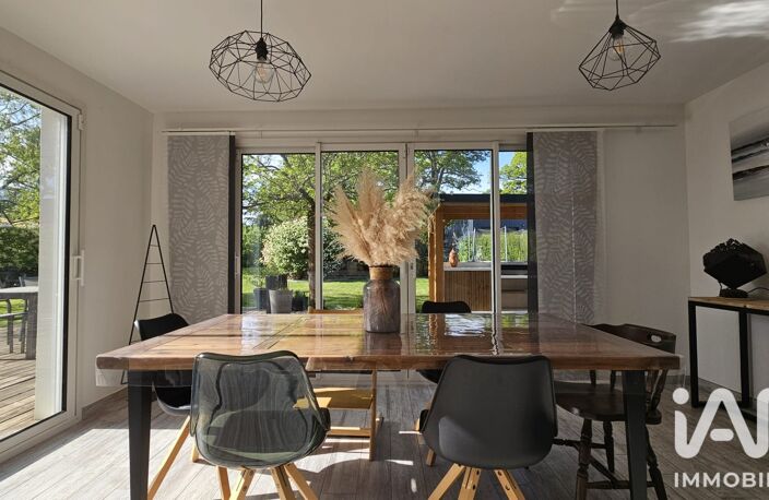 Vente Maison/villa 8 pièces — photo 4